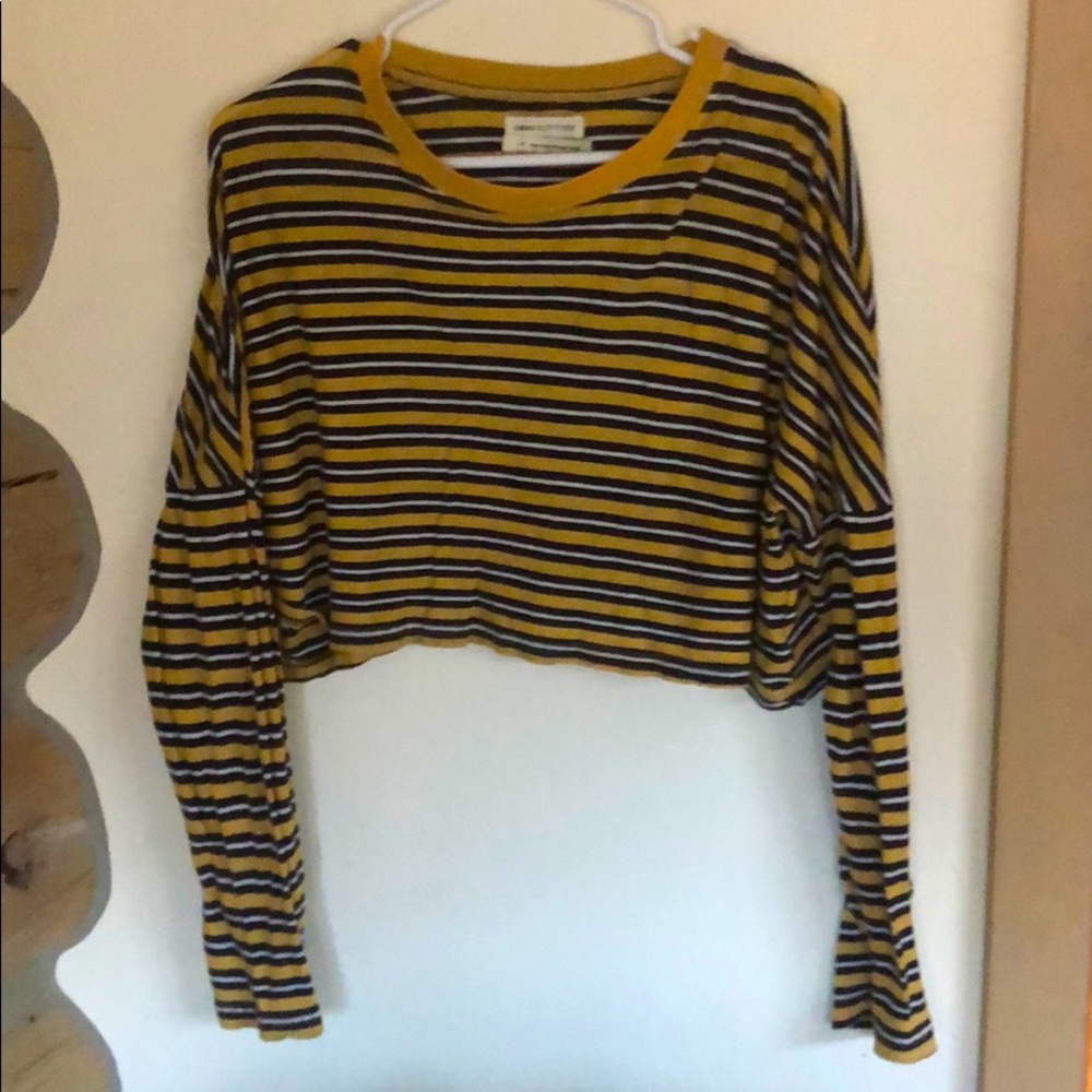 Cropped Urban Outfitters long sleeve tee